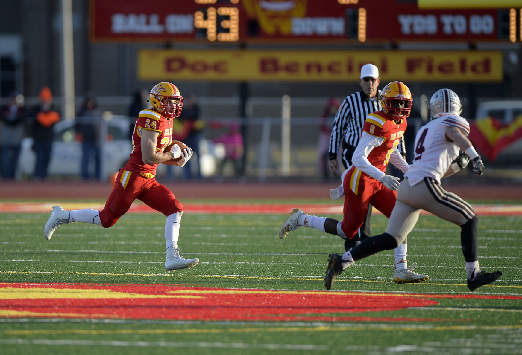 Red Devils best Illinois Valley Central